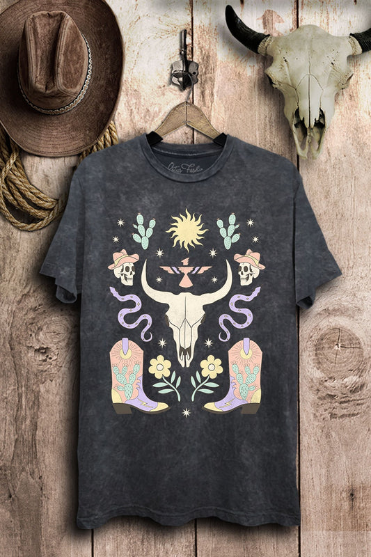 Everything Wild West Western Graphic T-Shirt