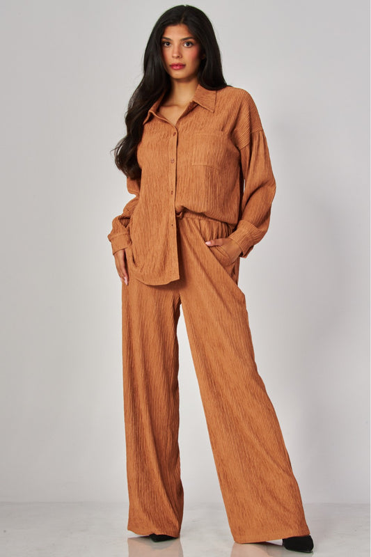 WELCOME THE WEEKEND LOUNGE PANTS SET IN CAMEL